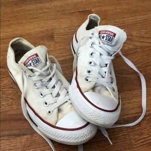 Low top converse
